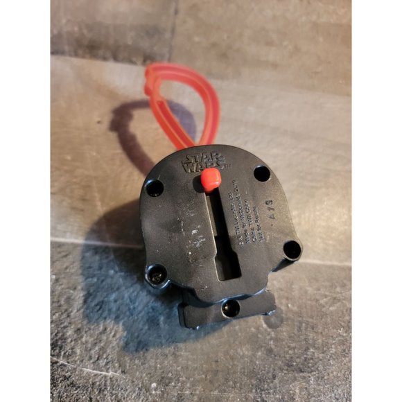 Star Wars Kylo Ren McDonald's 2019 toy figure keychain - Picture 4 of 5